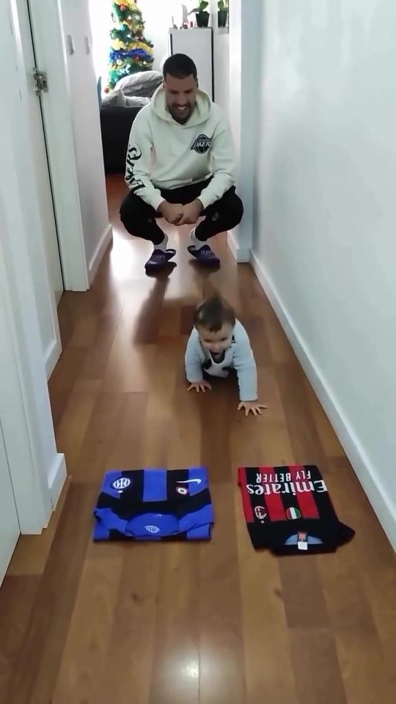 AC米蘭：此子必成大器！！國(guó)米：此子斷不可留！